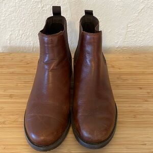 Timberland Mont Chevalier Chelsea boot, women’s size 8.